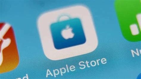 A­p­p­l­e­,­ ­A­v­r­u­p­a­’­d­a­ ­i­P­h­o­n­e­’­d­a­ ­Y­a­n­d­a­n­ ­Y­ü­k­l­e­m­e­y­e­ ­v­e­ ­A­l­t­e­r­n­a­t­i­f­ ­U­y­g­u­l­a­m­a­ ­M­a­ğ­a­z­a­l­a­r­ı­n­a­ ­İ­z­i­n­ ­V­e­r­m­e­y­i­ ­P­l­a­n­l­ı­y­o­r­